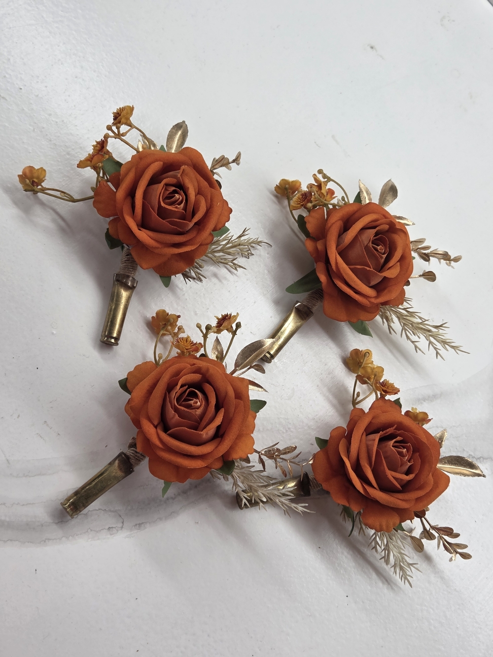 Rust Orange Rose G un Shell Boutonnières Set of 4